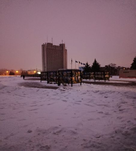 Tramonti in un paese in guerra pensieri veloci come razzi